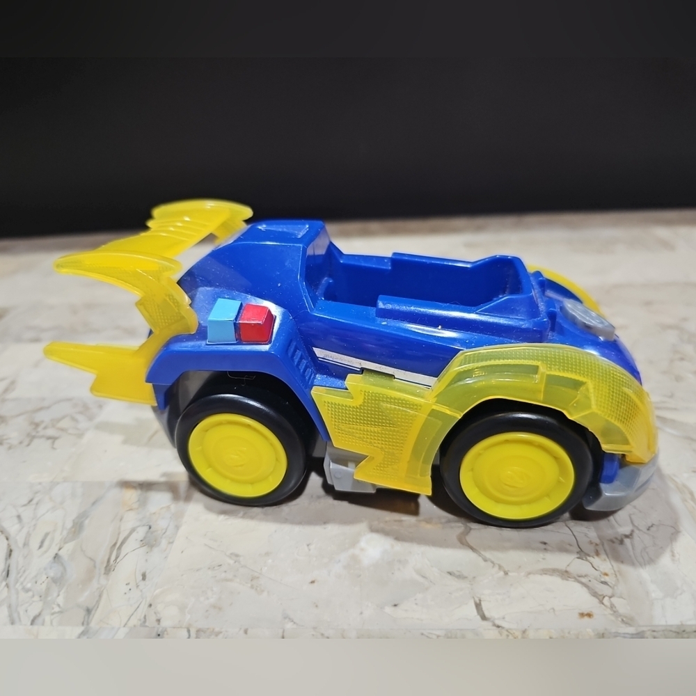 Paw Patrol Mighty Pups Charged Up Chase Deluxe Vehicle with Lights Sounds